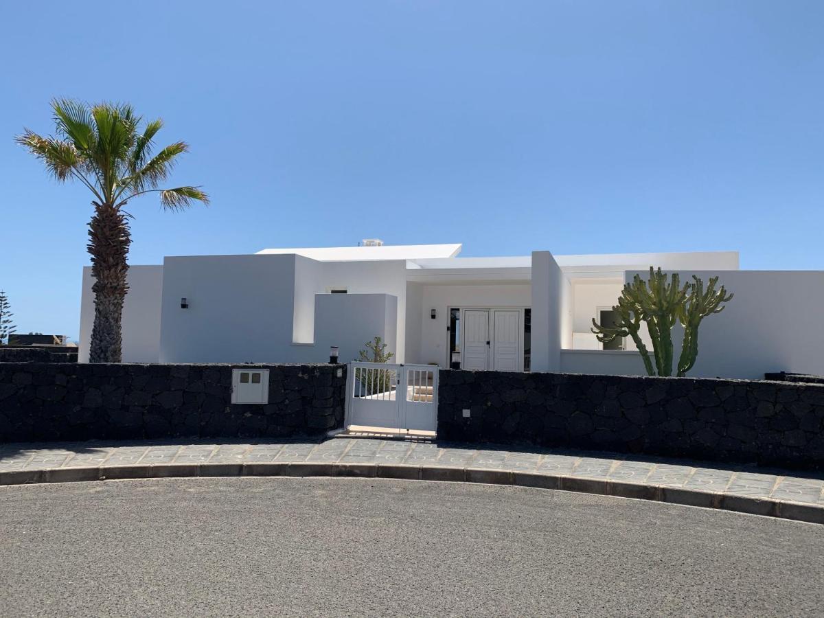 Villa Dois Mares פוארטו קאלרו מראה חיצוני תמונה