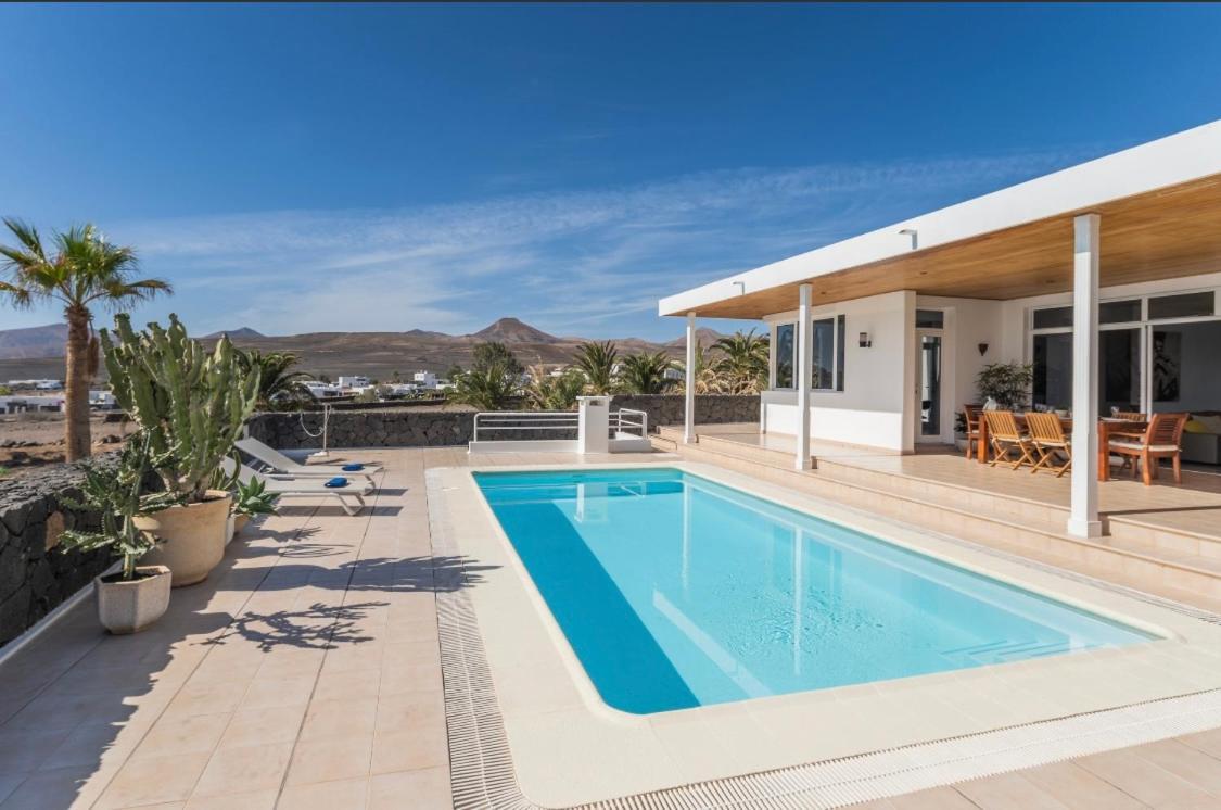 Villa Dois Mares פוארטו קאלרו מראה חיצוני תמונה